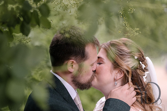 Katie & Matt Notley tythe barn- 476