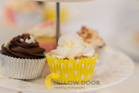 Page & Drews Thame Barns wedding_0351