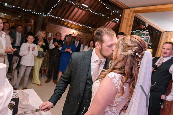 Katie & Matt Notley tythe barn- 484