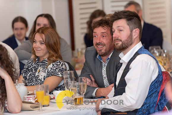 Page & Drews Thame Barns wedding_0417
