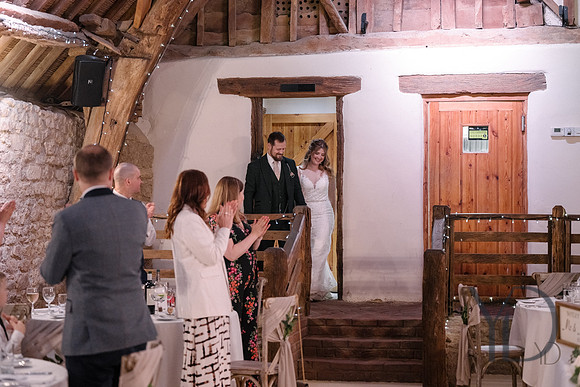 Katie & Matt Notley tythe barn- 319