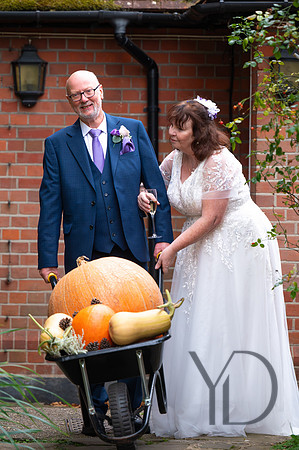 Jill & Geoff the Olde Bell Hurley- 190