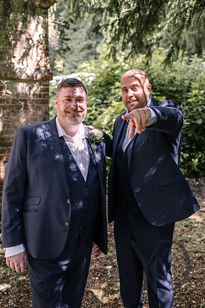 Sharon & Mark's wedding Missenden Abbey- 038