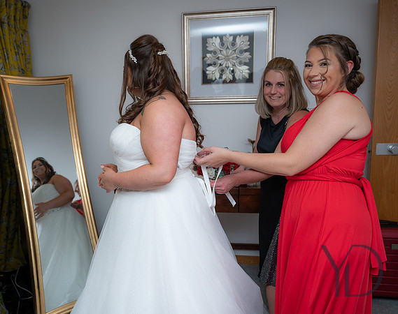 Chloe & Oli Missenden Abbey wedding-041