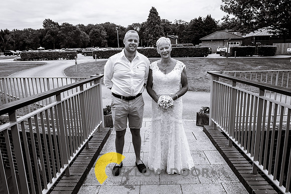 Jane and Dave's wedding 0021