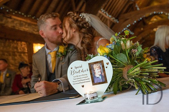 Lisa & Pauls wedding Notley Tythe barn-204