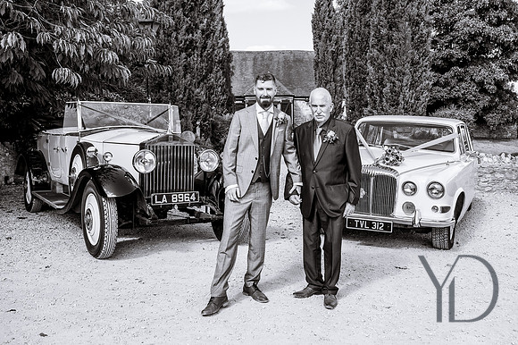 Lisa & Pauls wedding Notley Tythe barn-320