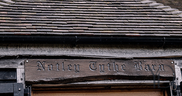 Katie & Matt Notley tythe barn- 225