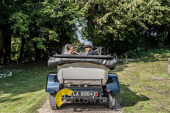 The Wedding Carriage 023
