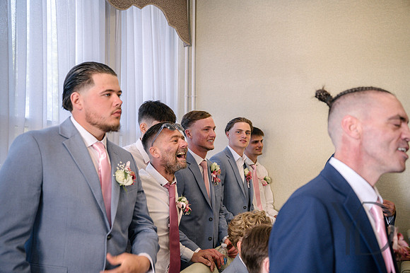 Sonia & Jamie's wedding Hulcott Barn-242