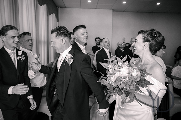 Sonia & Jamie's wedding Hulcott Barn-253