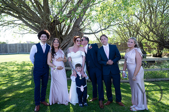 Sonia & Jamie's wedding Hulcott Barn-306