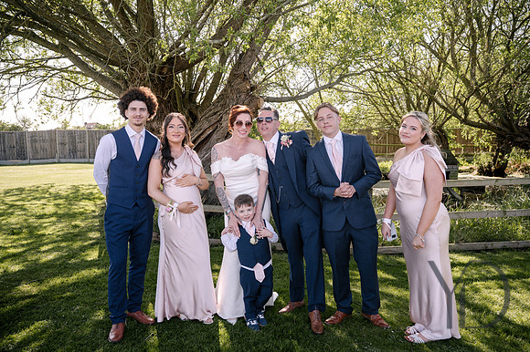 Sonia & Jamie's wedding Hulcott Barn-307
