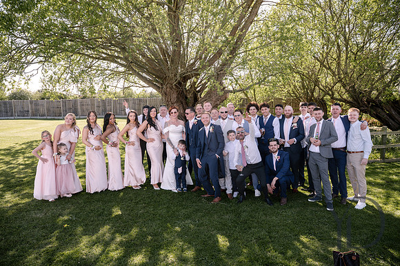 Sonia & Jamie's wedding Hulcott Barn-314