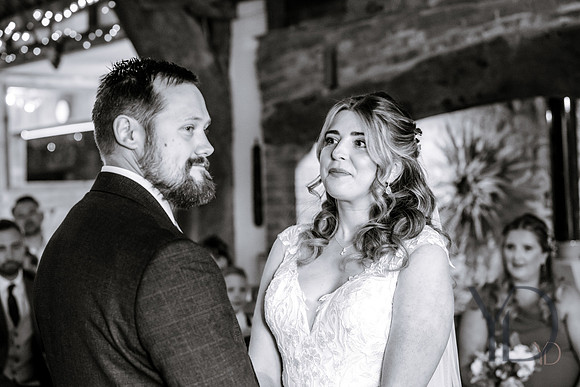 Katie & Matt Notley tythe barn- 086