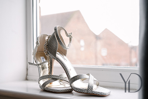 Rona&Alex Notley Tythe Barn wedding-21