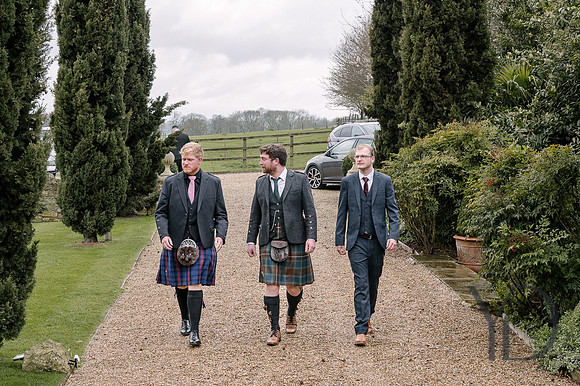 Rona&Alex Notley Tythe Barn wedding-44