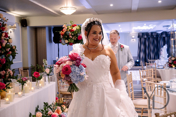 Michelle & Matt's wedding- 430