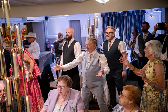 Michelle & Matt's wedding- 552