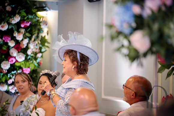 Michelle & Matt's wedding- 524