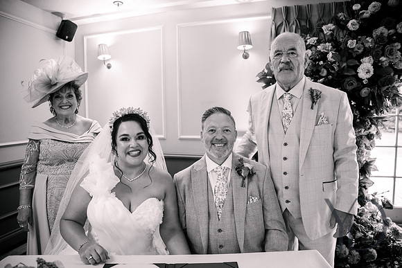 Michelle & Matt's wedding- 305