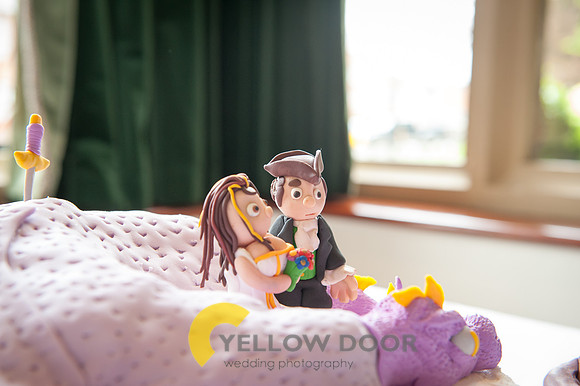 Lizzie- Stephens-wedding-cake-0006
