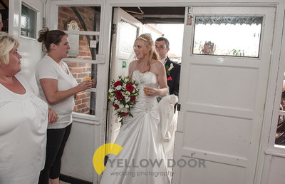 Nicole-Steven-Amersham-Wedding-0272
