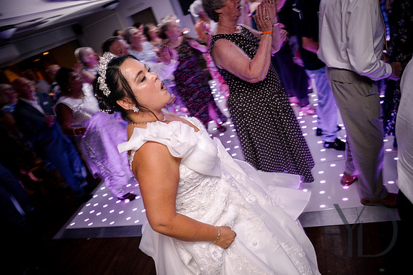 Michelle & Matt's wedding- 689