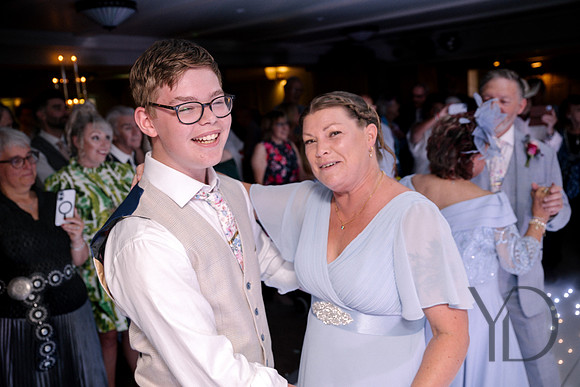 Michelle & Matt's wedding- 667