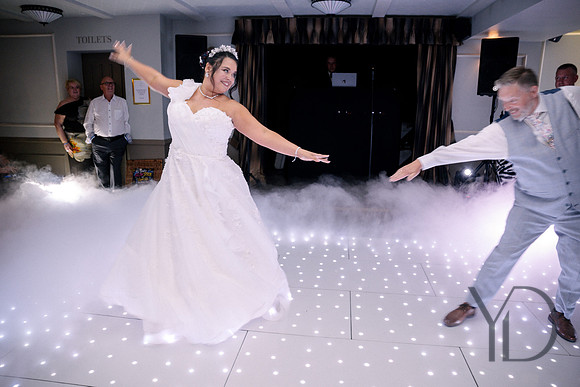 Michelle & Matt's wedding- 650