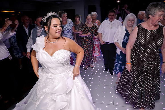 Michelle & Matt's wedding- 681