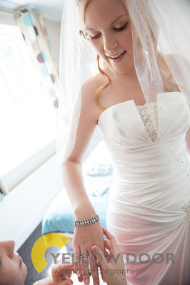 Nicole-Steven-Amersham-Wedding-0028