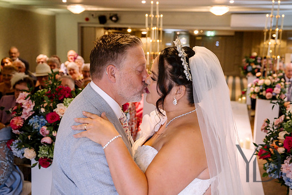 Michelle & Matt's wedding- 286