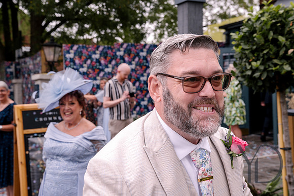 Michelle & Matt's wedding- 409