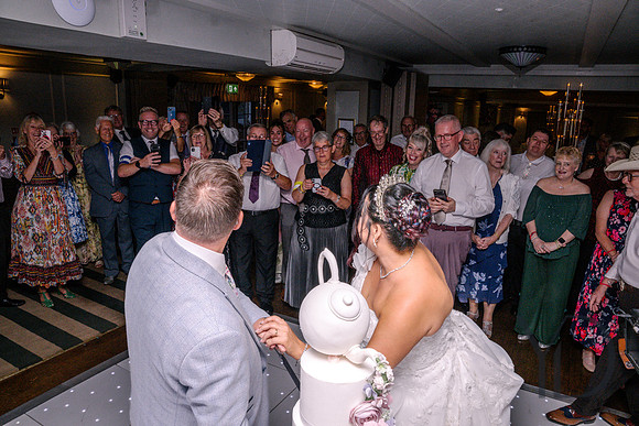 Michelle & Matt's wedding- 640