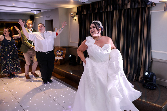 Michelle & Matt's wedding- 569