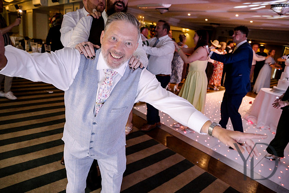 Michelle & Matt's wedding- 577