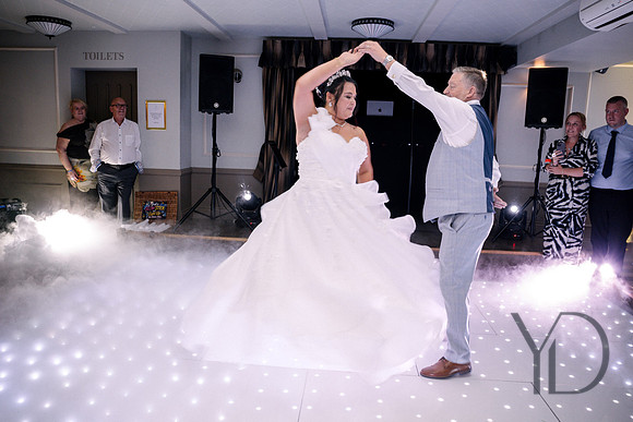 Michelle & Matt's wedding- 652