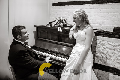 Nicole-Steven-Amersham-Wedding-0325