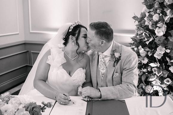 Michelle & Matt's wedding- 297