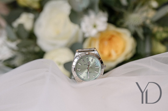 Rona&Alex Notley Tythe Barn wedding-18