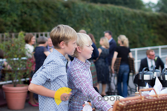 Hellen-Mike-Brockwell-Lido-wedding-0463