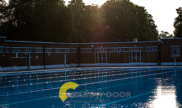 Hellen-Mike-Brockwell-Lido-wedding-0436