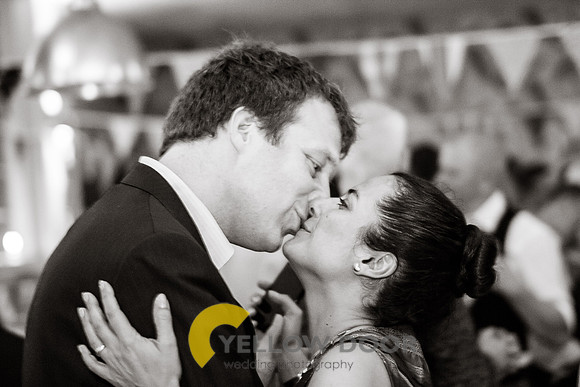 Hellen-Mike-Brockwell-Lido-wedding-0513