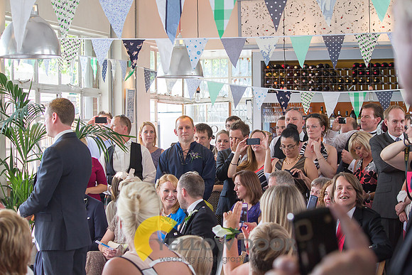 Hellen-Mike-Brockwell-Lido-wedding-0143