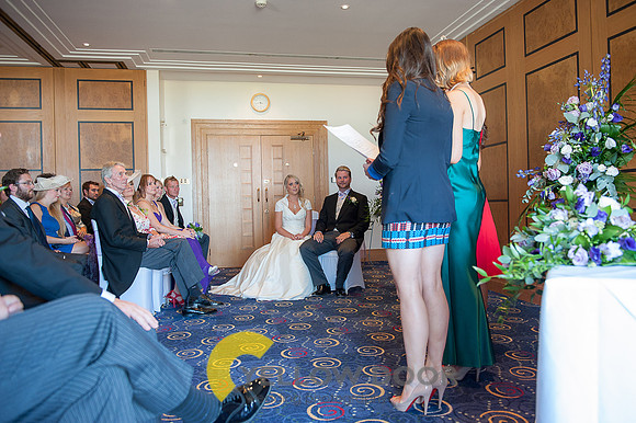 Amanda-Matt-Oxfordshire-wedding-0111