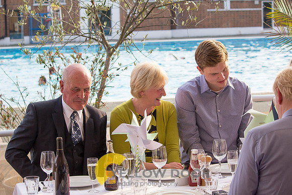 Hellen-Mike-Brockwell-Lido-wedding-0310