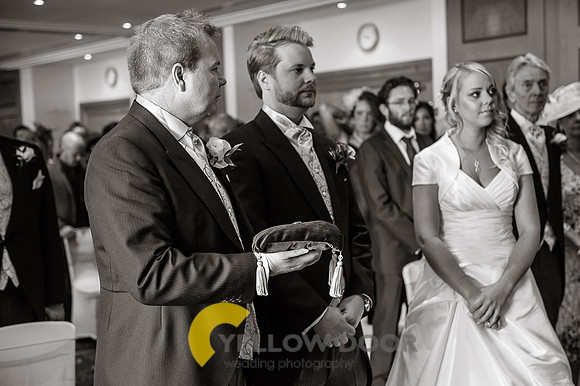 Amanda-Matt-Oxfordshire-wedding-0120