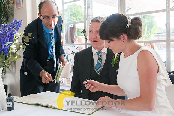 Hellen-Mike-Brockwell-Lido-wedding-0204