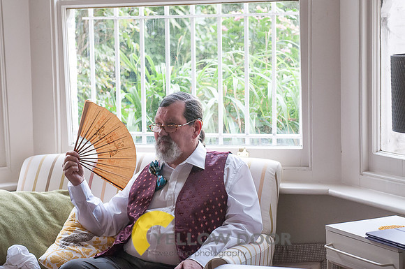 Hellen-Mike-Brockwell-Lido-wedding-0034
